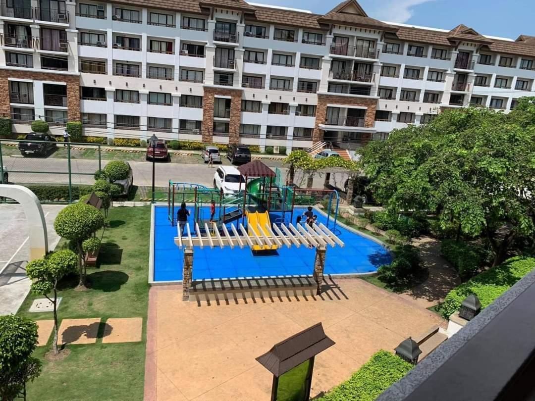 Ri'S One Oasis W Free Pool Back Of Sm City Mall Davao Exterior photo