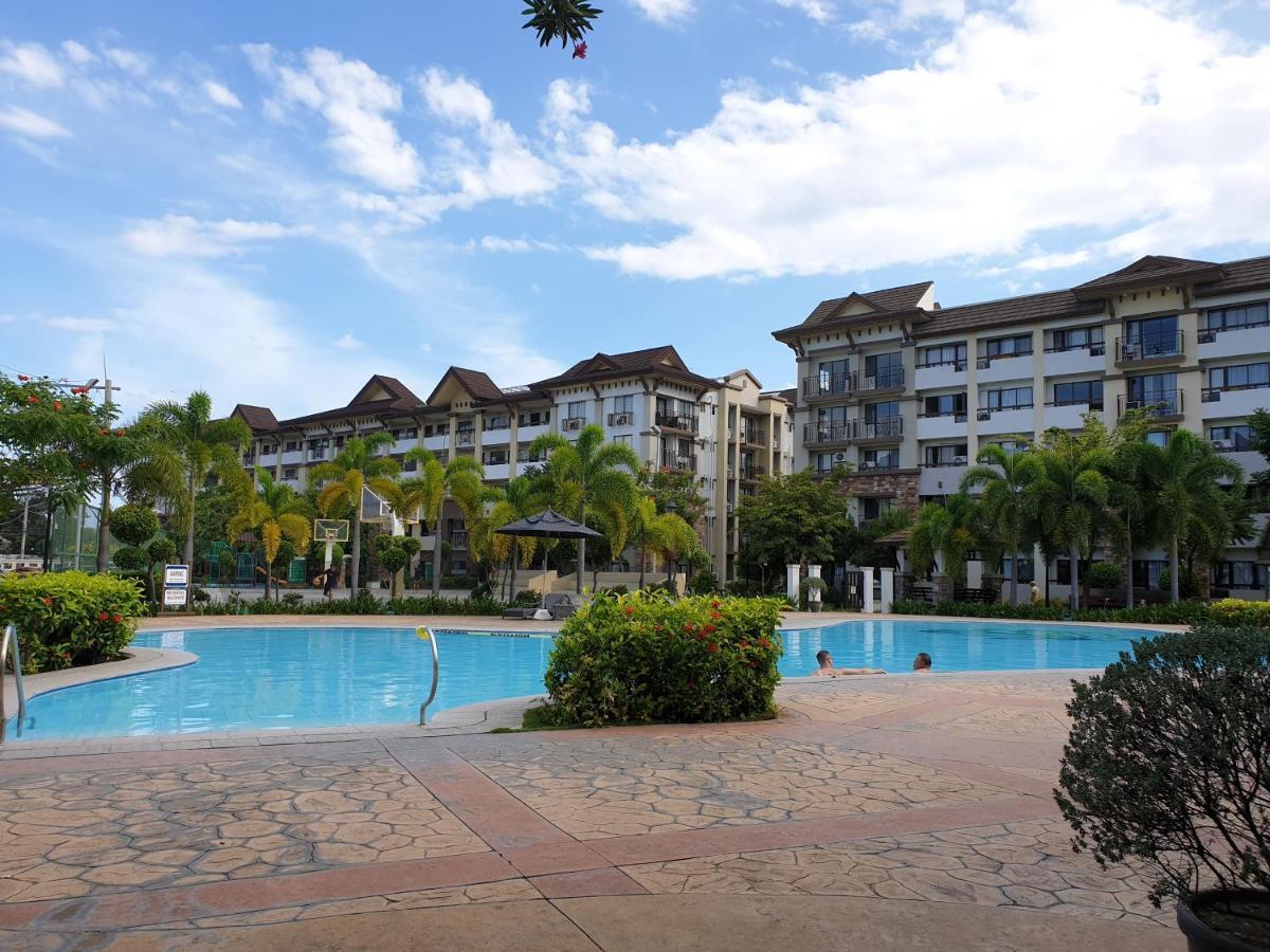 Ri'S One Oasis W Free Pool Back Of Sm City Mall Davao Exterior photo